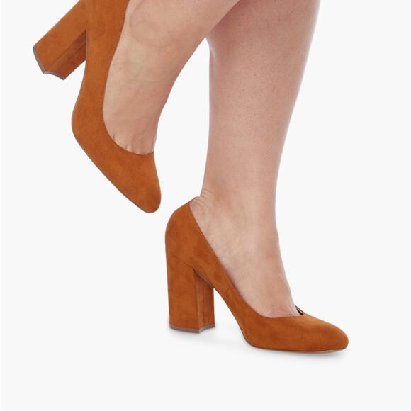 Shoe Dazzle DAPHNE BLOCK HEEL PUMP Camel Extra wide width size 7.5 - Picture 6 of 6